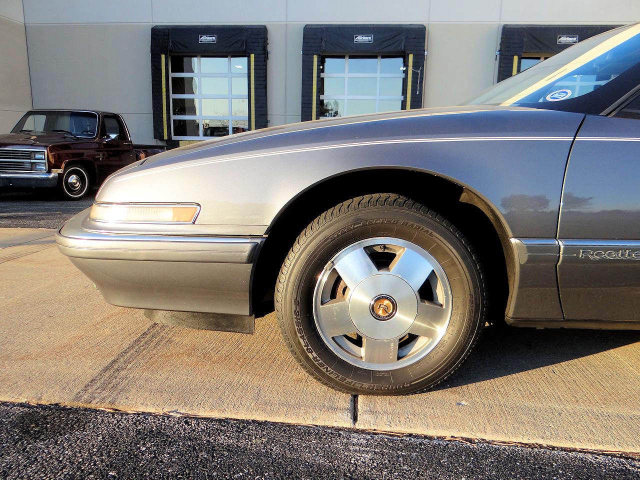 1989 Buick Reatta for sale in O'Fallon, IL – photo 49