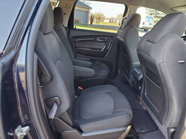 2012 Chevy Traverse LT - One Owner / Nice Condition / 3rd Row... for sale in Carol Stream, IL – photo 16