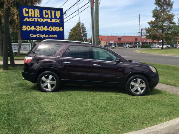 CLEAN CARFAX!!! 2009 GMC Acadia SLT *FREE WARRANTY* - cars & trucks... for sale in Metairie, LA – photo 4