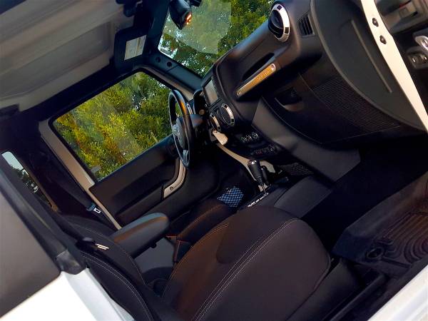 Amazing 2015 Jeep Wrangler Rubicon /loaded ! for sale in Burlingame, CA – photo 15