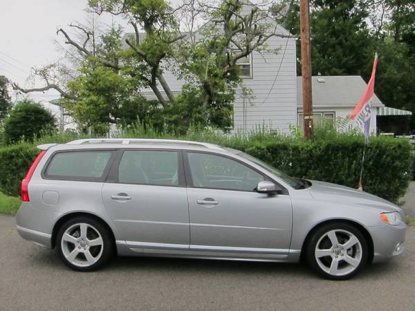 Volvo V70R Design Wagon Rare - cars & trucks - by owner - vehicle... for sale in Edgewater, VT – photo 13