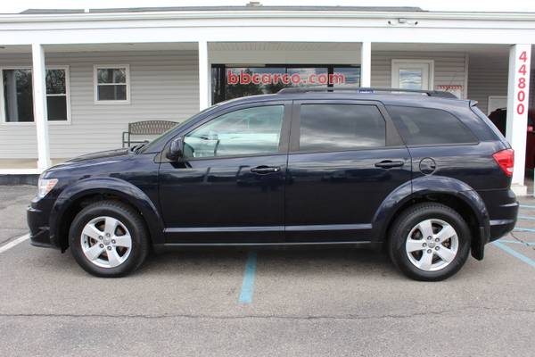 2010 Dodge Journey Main Street - All Wheel Drive for sale in Mount Clemens, MI – photo 3