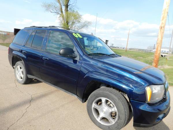 2008 CHEVY TRAILBLAZER 4X4 - - by dealer - vehicle for sale in Topeka, KS – photo 3