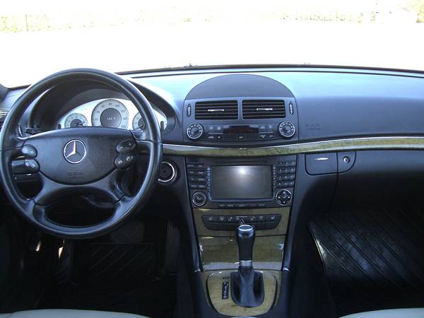 ► 2008 MERCEDES BENZ E350 4MATIC SPORT - ONE OWNER with ONLY 89k... for sale in East Windsor, MA – photo 11