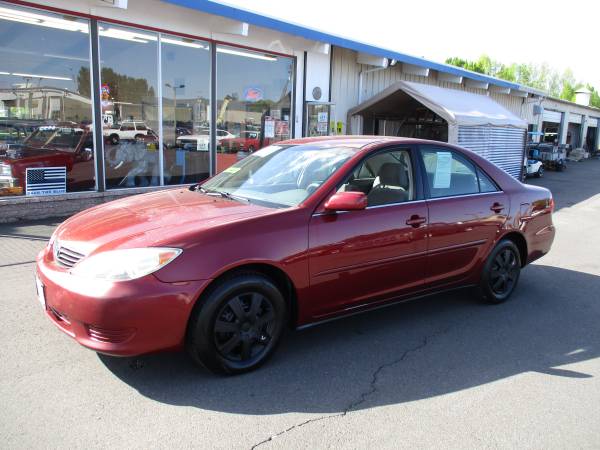 2005 TOYOTA CAMRY LE SEDAN 145K! - - by dealer for sale in Longview, OR – photo 2