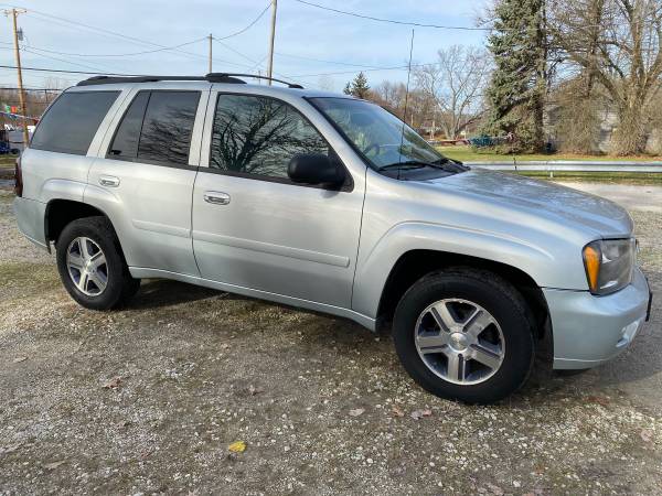 2008 Chevy Trailblzer LT - cars & trucks - by owner - vehicle... for sale in Akron, OH – photo 6