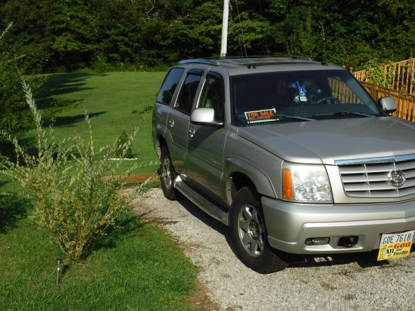 '04 Cadillac Escalade for sale in Jackson, OH – photo 4