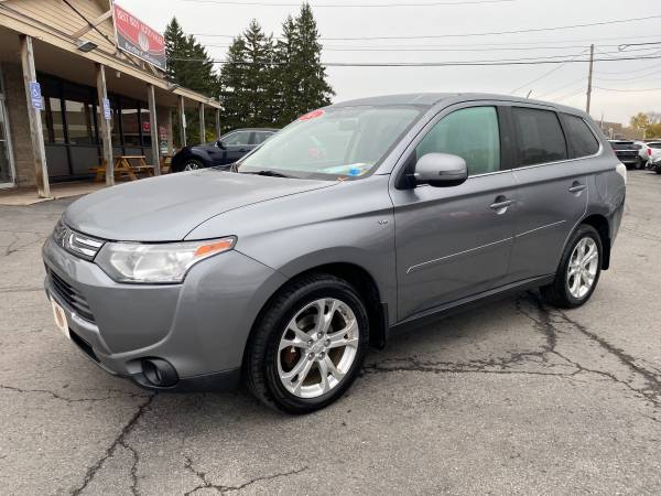2014 MITSUBISHI OUTLANDER GT V6 S-AWC! LEATHER! SUNROOF! TOUCH... for sale in N SYRACUSE, NY – photo 8