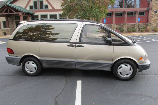 1993 Toyota Previa Near Mint Cond - cars & trucks - by owner -... for sale in Augusta, GA – photo 16