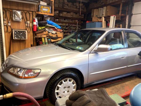 2001 Honda Accord LX sedan - - by dealer - vehicle for sale in Forty Fort, PA – photo 4