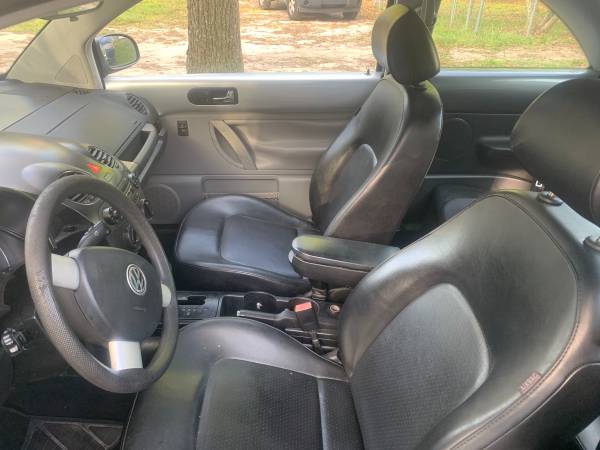 Clean and Sporty Volkswagen Beetle for sale in Valdosta, GA – photo 4