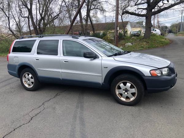 2004 Volvo xc70 cross country AWD TURBO WAGON - - by for sale in New Haven, CT – photo 10
