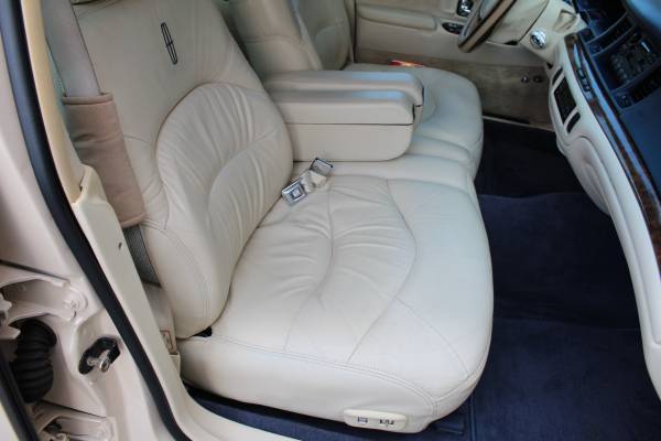 1996 Lincoln Town Car Tour Edition - - by dealer for sale in Royal Palm Beach, FL – photo 18