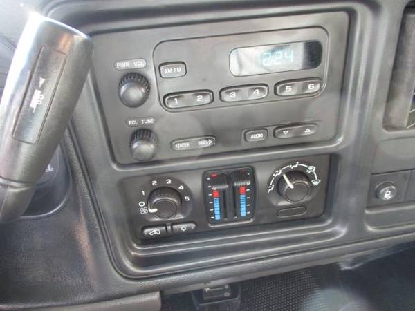 2007 Chevrolet Silverado 3500 Classic REG. CAB 4X4 GAS, CAB CHASSIS... for sale in south amboy, WV – photo 17