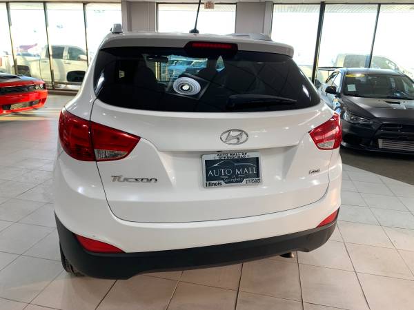 2015 Hyundai Tucson SE - - by dealer - vehicle for sale in Springfield, IL – photo 4