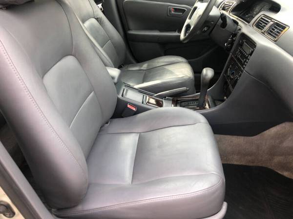 2000 Toyota Camry LE GREAT TRANSPORTATION - - by for sale in Danbury, NY – photo 18