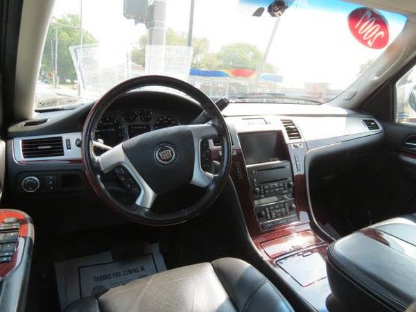 2007 Cadillac Escalade Base - $499 Down Drives Today W.A.C.! - cars... for sale in Toledo, OH – photo 10