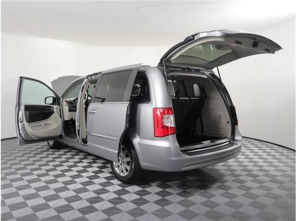 2014 Chrysler Town Country Van Town Country Chrysler for sale in Burien, WA – photo 24
