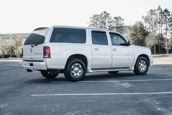 2006 Cadillac Escalade ESV AWD Super Clean Southern No Salt - cars &... for sale in Tallahassee, FL – photo 6
