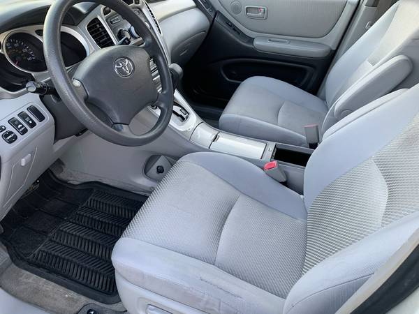 2007 Toyota Highlander Limited 4WD - - by dealer for sale in Greenwood, IN – photo 10