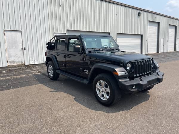 2018 Jeep Wrangler Unlimited Sport S 4x4 - - by dealer for sale in Portage, WI – photo 23