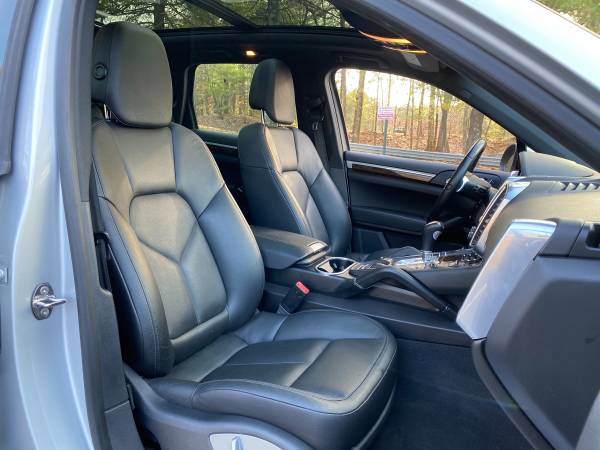 2014 Porsche Cayenne S AWD Sport SUV 1-Owner runs great very clean for sale in Maynard, MA – photo 17