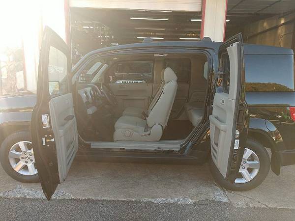 2010 Honda Element EX 2WD AT with Navigation System - cars & trucks... for sale in Cleveland, SC – photo 16