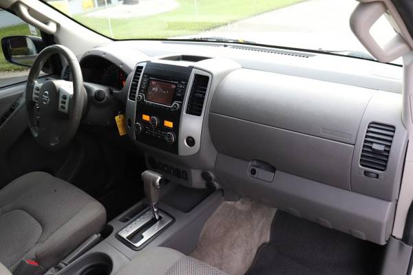 2015 Nissan Frontier SV 4x2 4dr Crew Cab 5 ft SB Pickup 5A 999 for sale in Davie, FL – photo 20