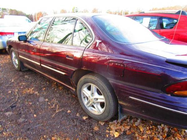 1997 Pontiac Bonneville 4dr Sdn SE - cars & trucks - by dealer -... for sale in Lino Lakes, MN – photo 6