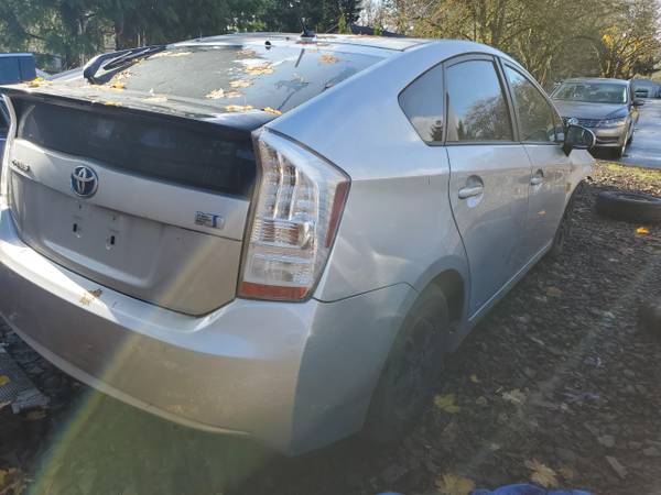 2013 Toyota Prius for parts, 82k miles, OBO - cars & trucks - by... for sale in Vancouver, OR – photo 3