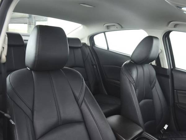 2018 Mazda MAZDA3 Touring Sedan 4D sedan Black - FINANCE ONLINE for sale in Atlanta, GA – photo 5