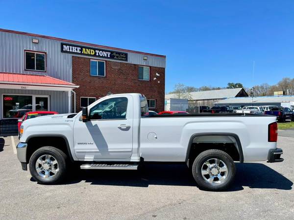 An Impressive 2018 GMC Sierra 3500HD TRIM with only 887 for sale in South Windsor, CT – photo 4