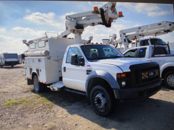 2008 Ford F-550 ENCLOSED UTILITY BODY BUCKET TRUCK - cars & for sale in South Amboy, NY – photo 3