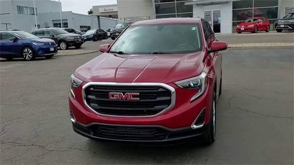 2018 GMC Terrain SLE suv - - by dealer - vehicle for sale in Greeley, CO – photo 3