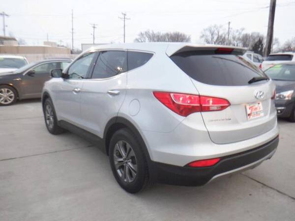 2015 Hyundai Santa Fe Sport - - by dealer - vehicle for sale in Des Moines, IA – photo 4