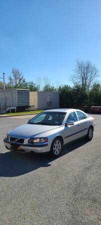 2001 Volvo S60 (107,540 miles) - cars & trucks - by owner - vehicle... for sale in Newburgh, NY – photo 2