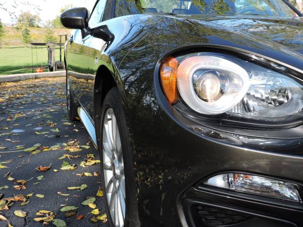 2017 Fiat 124 Spider Classica Convertible - - by for sale in Hartford, WI – photo 13