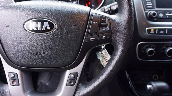 2015 Kia Sorento - - by dealer - vehicle automotive for sale in Milford, OH – photo 18