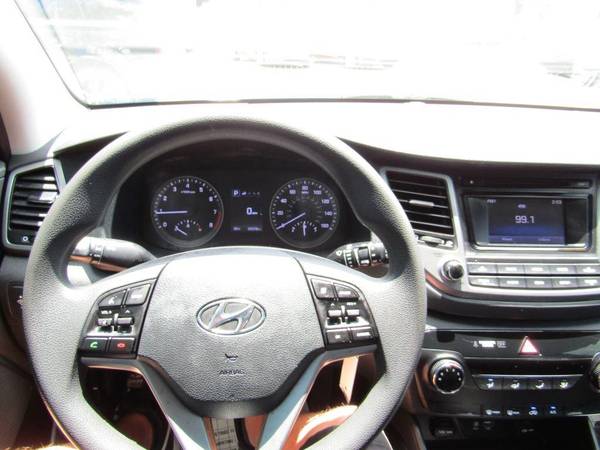 2018 Hyundai Tucson SE FWD - - by dealer - vehicle for sale in Atlantic Beach, FL – photo 23