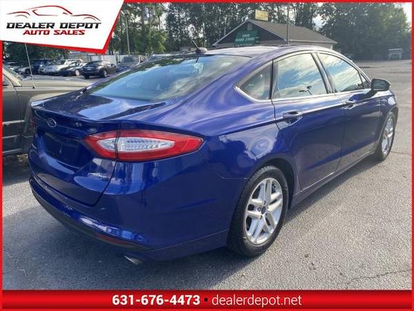 2016 Ford Fusion 4dr Sdn SE FWD - cars & trucks - by dealer -... for sale in Centereach, NY – photo 5