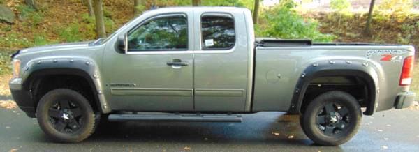 2007 GMC Sierra 1500 - cars & trucks - by dealer - vehicle... for sale in Waterbury, CT – photo 4