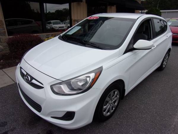 2014 Hyundai Accent GS 5-Door - Down Payments As Low As $500 - cars... for sale in Lincolnton, NC – photo 2
