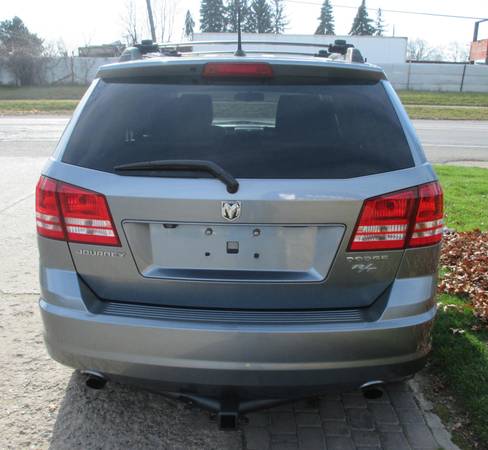 LIKE NEW*2009 DODGE JOURNEY"R/T"*3RD ROW... for sale in Waterford, MI – photo 8