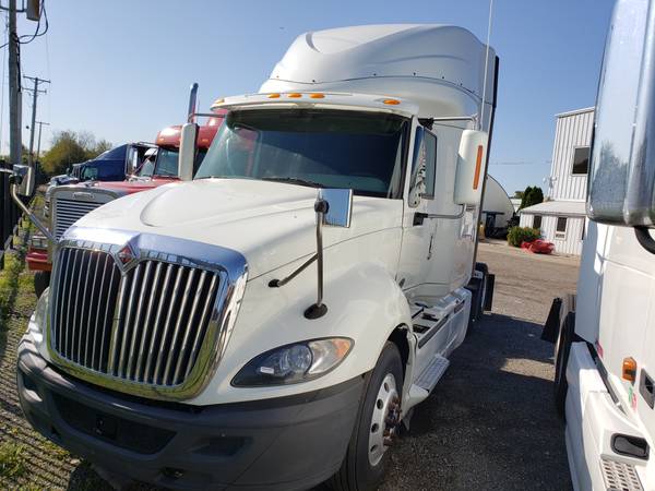 Own your own truck, Be your own boss.!!! 2014 Prostar, bad credit OK! for sale in Chicago, IL – photo 2