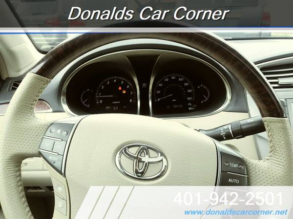 2011 Toyota Avalon for sale in Providence, RI – photo 11