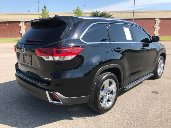 2019 TOYOTA HIGHLANDER LIMITED ONLY 8,500 MILES! 3RD ROW! LEATHER!... for sale in Norman, OK – photo 4