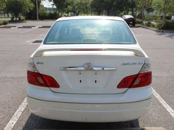2004 Toyota Avalon XL - - by dealer - vehicle for sale in Pinellas Park, FL – photo 4