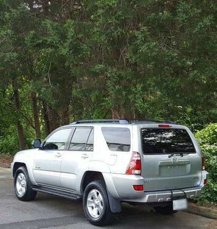 Titanium Silver 2004 Toyota 4Runner SR5/1 Owner/4x4/Tow for sale in Raleigh, NC – photo 3
