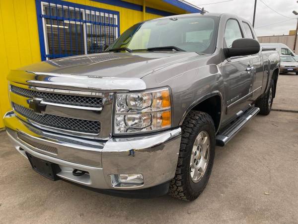 2013 Chevrolet Chevy Silverado 1500 LT 4x4 4dr Extended Cab 6.5 ft.... for sale in Denver , CO – photo 3