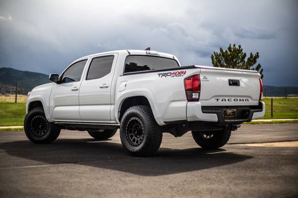2019 Toyota Tacoma TRD Sport 4x4 - - by dealer for sale in Spearfish, SD – photo 9